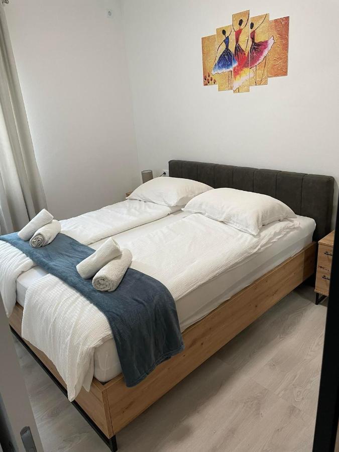 Apartman Ivanica Lukoran Luaran gambar