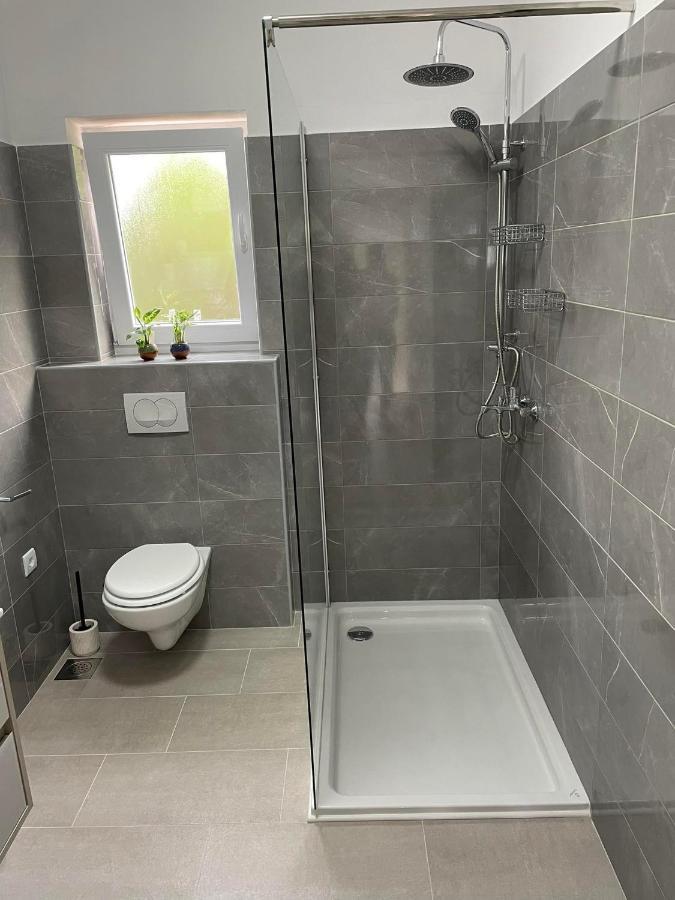 Apartman Ivanica Lukoran Luaran gambar